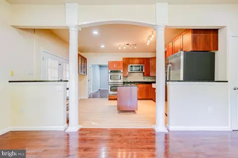 Entry Way - 8513 Thomas Dr, Manassas, VA 20110 photo 1 of 7