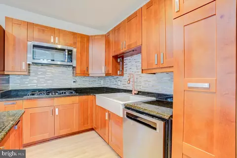 Kitchen - 8513 Thomas Dr, Manassas, VA 20110 photo 2 of 5