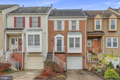 7858 Blue Gray Cir, Manassas, VA 20109