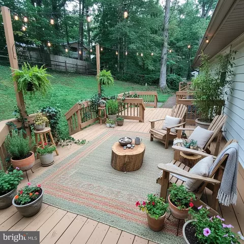 Exterior - 15712 Brandywine Rd, Dumfries, VA 22025 photo 3 of 3