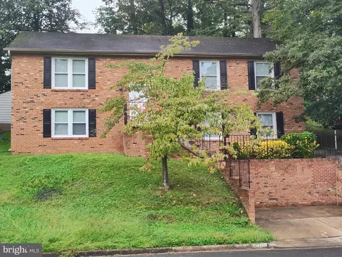 Exterior - 15712 Brandywine Rd, Dumfries, VA 22025 photo 2 of 3