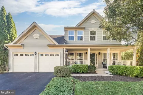 12017 Youngtree Ct, Bristow, VA 20136 photo 5