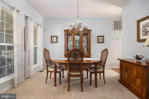 12017 Youngtree Ct, Bristow, VA 20136 photo 14