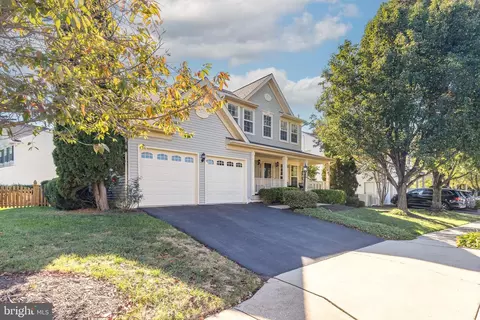 12017 Youngtree Ct, Bristow, VA 20136 photo 3