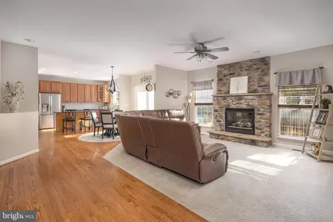 12017 Youngtree Ct, Bristow, VA 20136 photo 17
