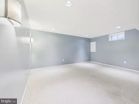 Other - 18213 Jillian Ln, Triangle, VA 22172 photo 4 of 9