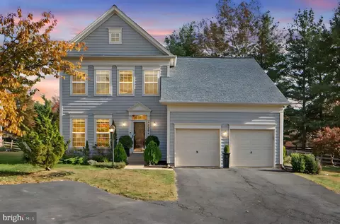 12204 Hoop Ct, Bristow, VA 20136