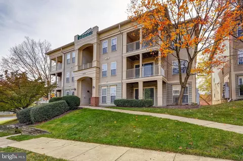 1066 Gardenview Loop #304, Woodbridge, VA 22191