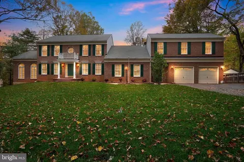 6171 Hemlock Ct, Manassas, VA 20112