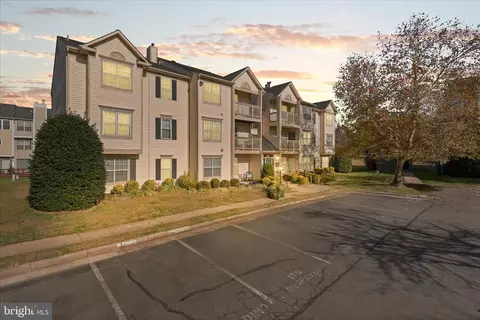 11002 Koman Cir #103, Manassas, VA 20109