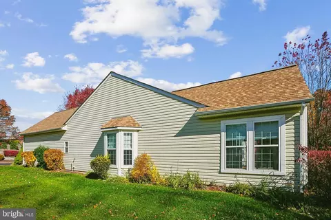 16529 Sparkling Brook Loop, Dumfries, VA 22025 photo 5