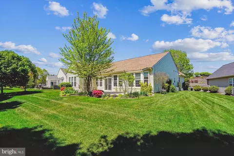 16529 Sparkling Brook Loop, Dumfries, VA 22025 photo 3