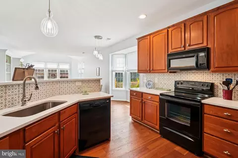 16529 Sparkling Brook Loop, Dumfries, VA 22025 photo 15