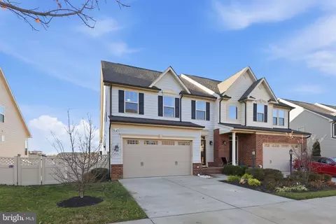 18052 Red Mulberry Rd, Dumfries, VA 22026