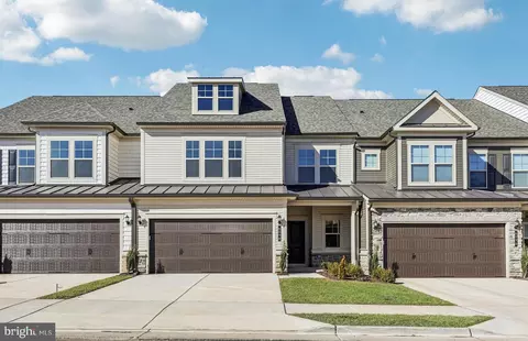 6098 Azurite Way, Haymarket, VA 20169