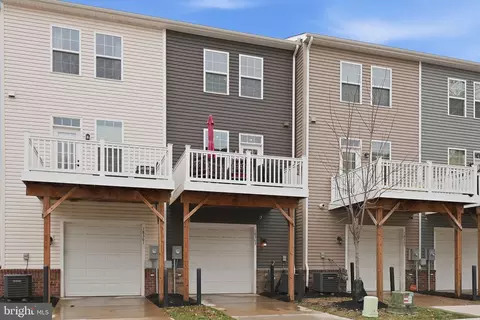 Other - 18363 Reaper Hill Ct, Triangle, VA 22172 photo 14 of 15