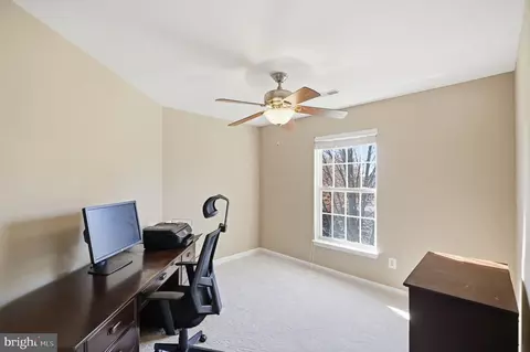 6837 Rathbone Pl, Gainesville, VA 20155 photo 25
