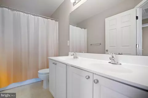 6837 Rathbone Pl, Gainesville, VA 20155 photo 19