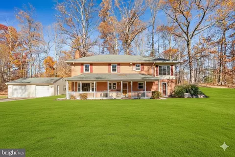 11106 Lake Jackson Dr, Manassas, VA 20111
