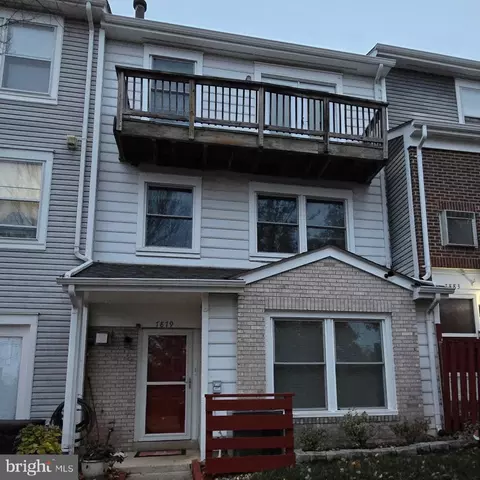 7879 Apache Ridge Ct, Manassas, VA 20109