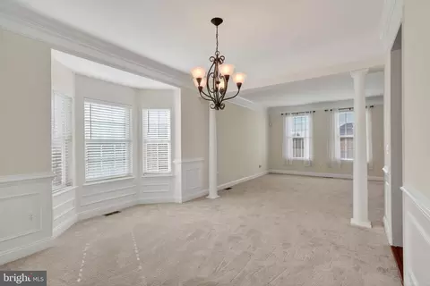 Living - 3313 Lady Catherine Cir, Triangle, VA 22172 photo 3 of 6
