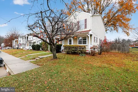 5202 Quince Ct, Woodbridge, VA 22193