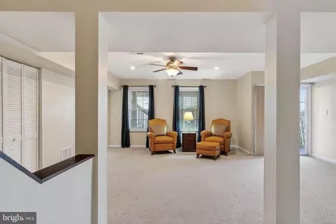 6920 Netherstone Ct, Gainesville, VA 20155 photo 26