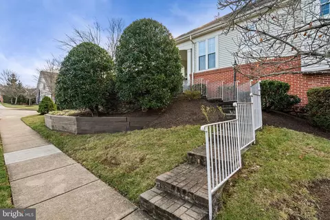 6920 Netherstone Ct, Gainesville, VA 20155 photo 35