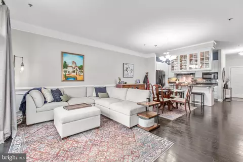 810 Belmont Bay Dr #303, Woodbridge, VA 22191