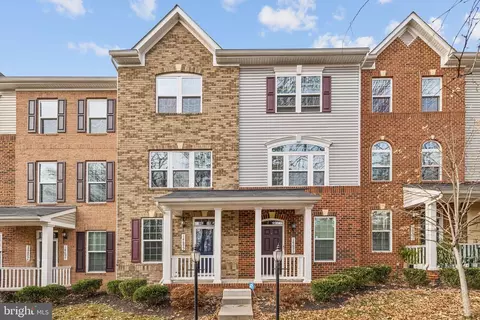 14695 May Oaks Ct, Woodbridge, VA 22191