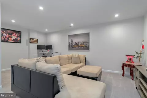Other - 18245 Summit Pointe Dr, Triangle, VA 22172 photo 5 of 9