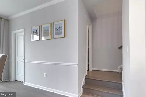 Entry Way - 18245 Summit Pointe Dr, Triangle, VA 22172 photo 8 of 18