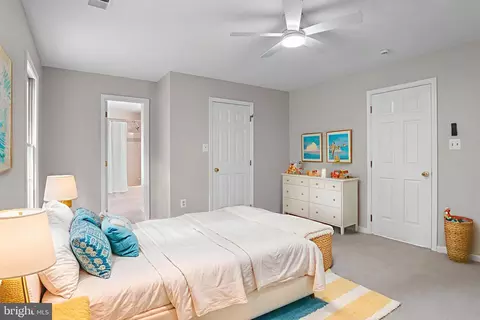 Bedroom - 10201 Leatherleaf Ct, Manassas, VA 20111 photo 7 of 12