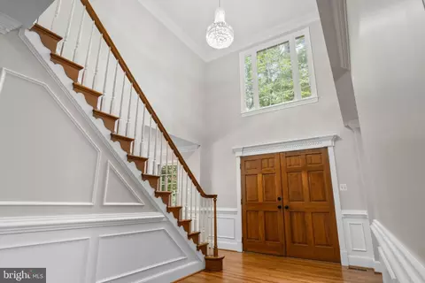 Entry Way - 10201 Leatherleaf Ct, Manassas, VA 20111 photo 1 of 4