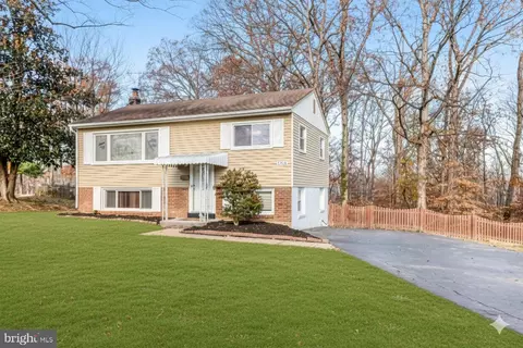 1916 Willow Ln, Woodbridge, VA 22191