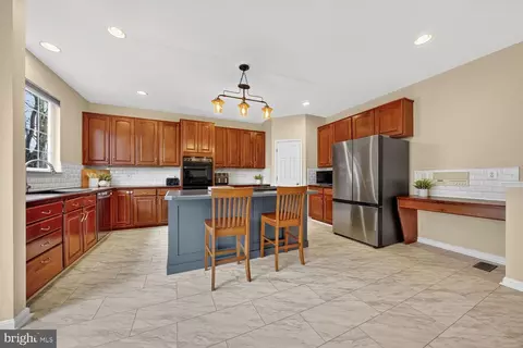 10385 Lime Tree Ct, Manassas, VA 20110 photo 15
