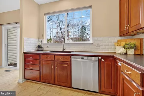 10385 Lime Tree Ct, Manassas, VA 20110 photo 19