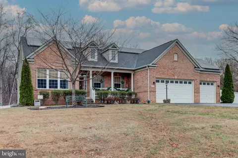 7960 Canova Forest Ct, Manassas, VA 20112