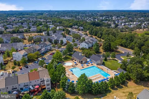 View/Area - 8768 Dunstable Loop, Bristow, VA 20136 photo 3 of 5