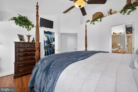 Bedroom - 8768 Dunstable Loop, Bristow, VA 20136 photo 2 of 7