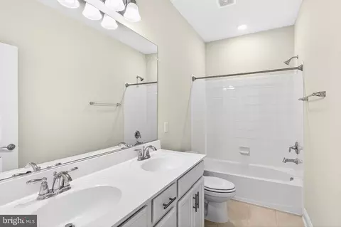 17161 Branched Oak Rd, Dumfries, VA 22026 photo 17