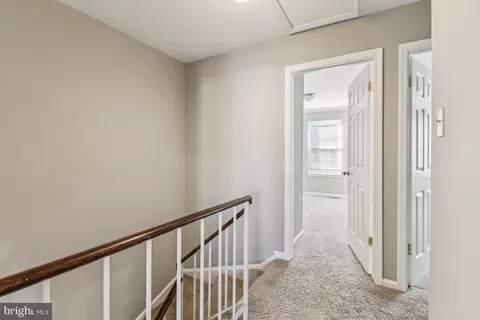Entry Way - 7832 Brookview Ct, Manassas, VA 20109 photo 1 of 2