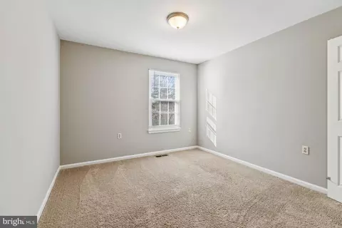 Bedroom - 7832 Brookview Ct, Manassas, VA 20109 photo 1 of 2