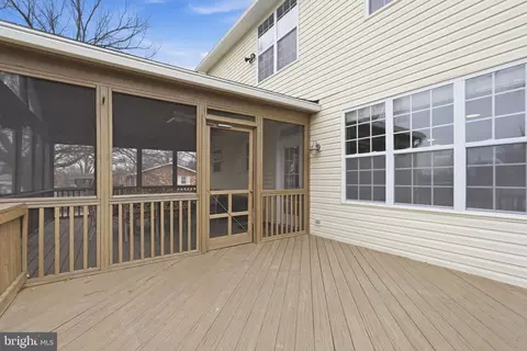 Exterior - 8310 Rolling Rd, Manassas, VA 20110 photo 7 of 15