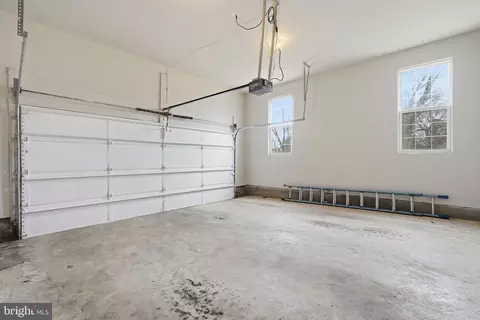 Entry Way - 8310 Rolling Rd, Manassas, VA 20110 photo 1 of 1