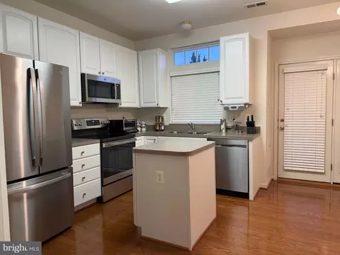 9846 Maitland Loop, Bristow, VA 20136 photo 8