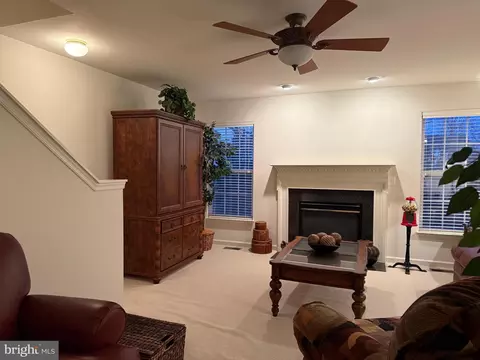 9846 Maitland Loop, Bristow, VA 20136 photo 15