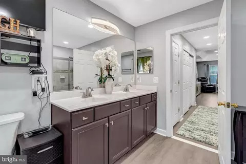 Entry Way - 4169 Agency Loop, Triangle, VA 22172 photo 11 of 13