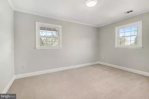 Bedroom - 18316 Cabin Rd, Triangle, VA 22172 photo 1 of 2