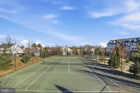 7455 Brunson Cir, Gainesville, VA 20155 photo 31
